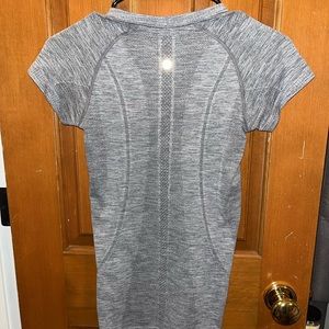 Swifty tech lululemon top